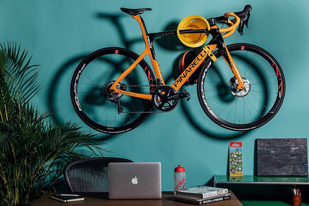 自転車本体 cycloc solo black Cycloc Solo - Award-winning Bike Storage - Better by Design